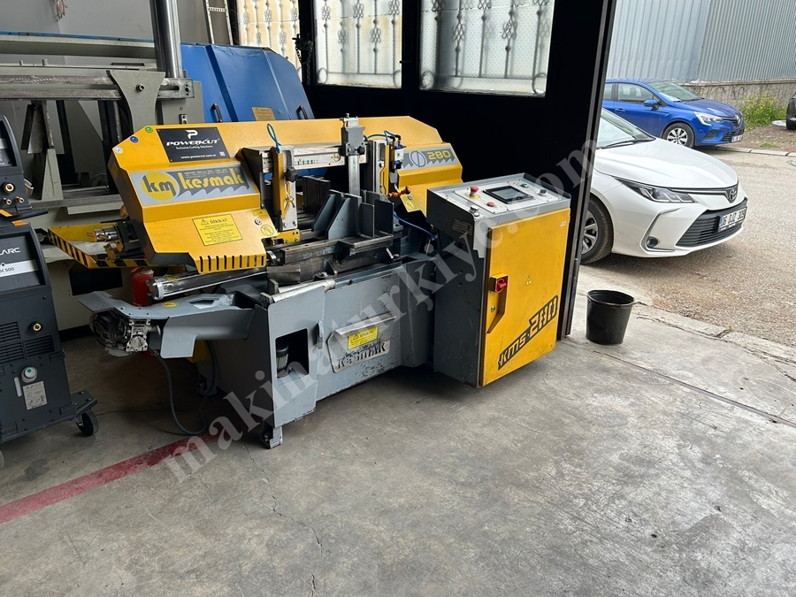 Kesmak Kms 280 Servo Sürücülü Şerit Testere Tezgahı