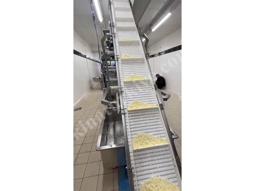 Machine d'emballage de fromage à 2 balances (râpé, cube) Fmk