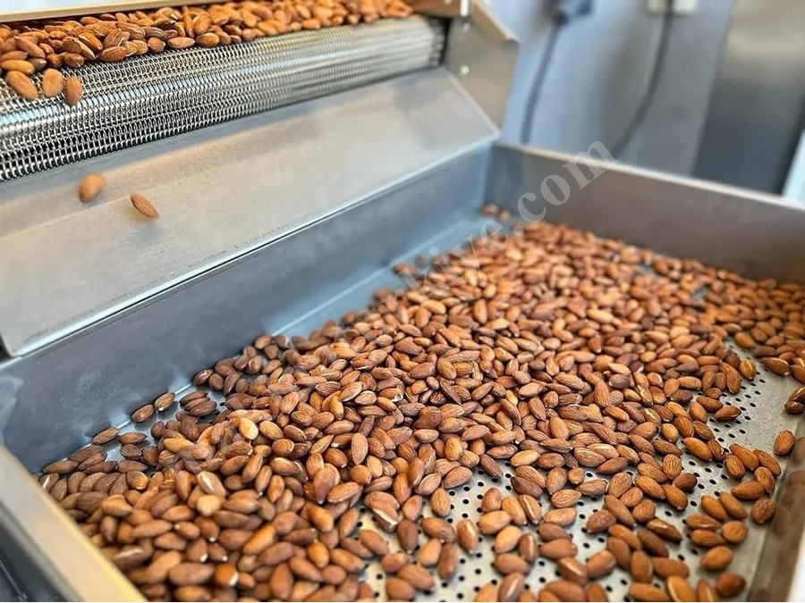 30-50 kg/ h Nuts Roasting Machine 