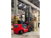2.5 Ton Akülü Forklift İlanı