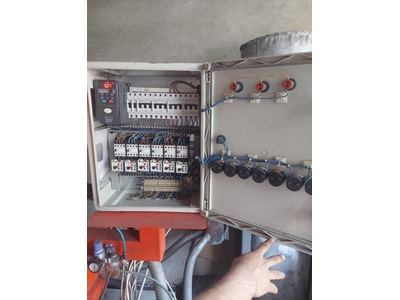 4 Head Automatic Polishing Machine - 4