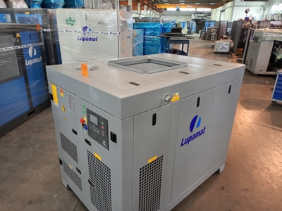 37 kW (10 Bar) Vidalı Kompresör - 1