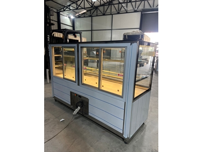 0/+8 ºc Soğutmalı Pasta Vitrini - 5