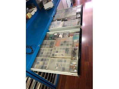 Ensemble complet de pièces de rechange pour machines à coudre pour l'industrie de la confection et la couture - 16