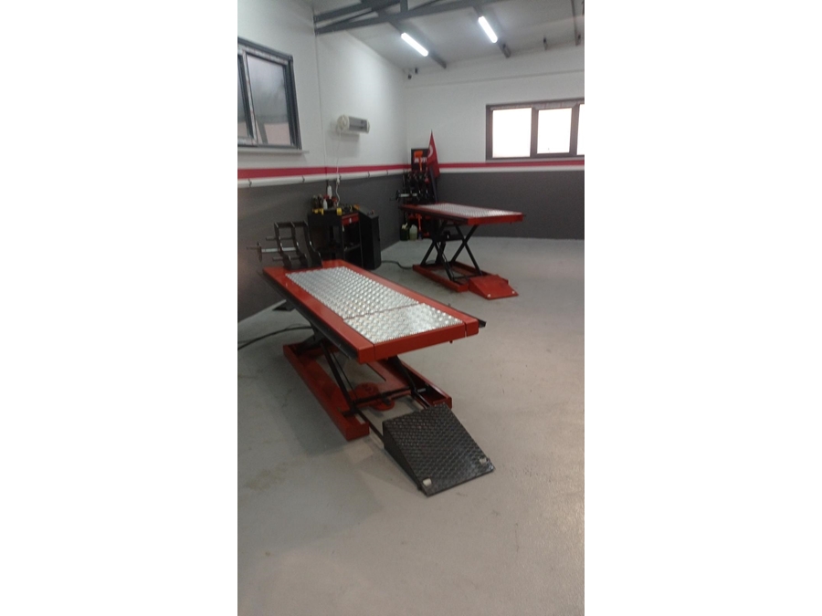 1100 mm Teker Sabitlemeli Motosiklet Lifti