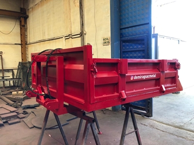 1500x1600 cm Hydraulic Tractor Basket - 2