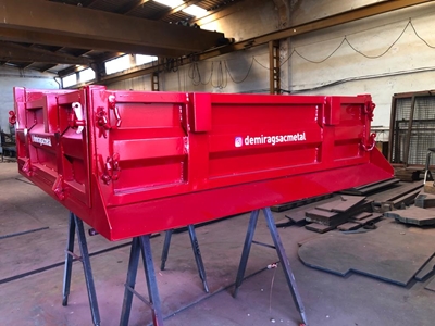 1500x1600 cm Hydraulic Tractor Basket - 4