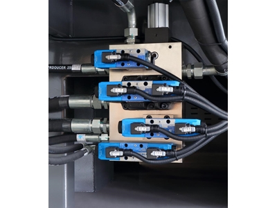 Machine d'injection plastique haute performance Sp200 - 14