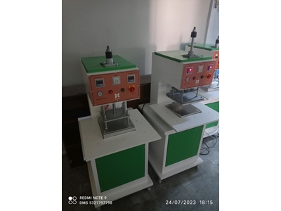 Пресс-машина для тиснения кожи верхнего слоя 35x35 см - 1