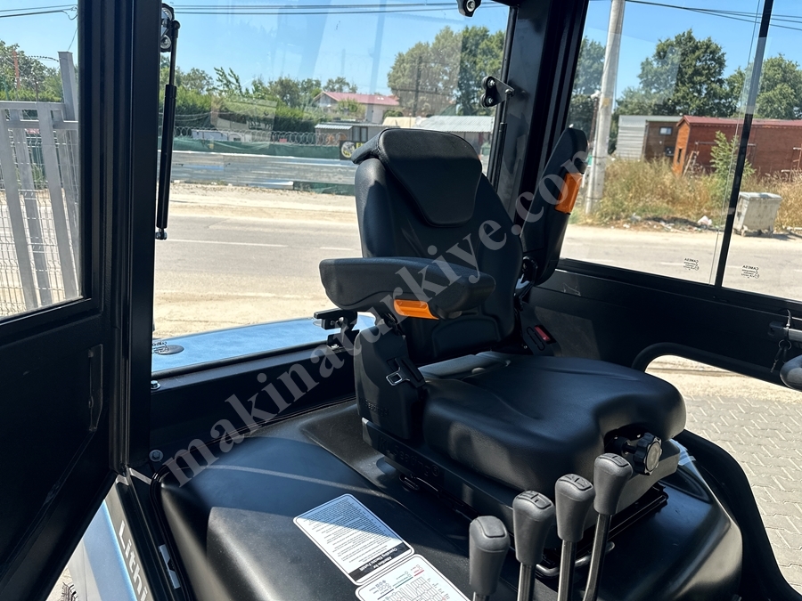 E30 H 3 Tonluk Lityum Akülü Forklift 