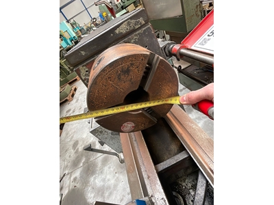 700 Universal Lathe Machine - 6