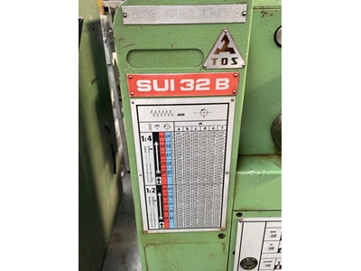 Tour universel Tos 800 Galanta - 3