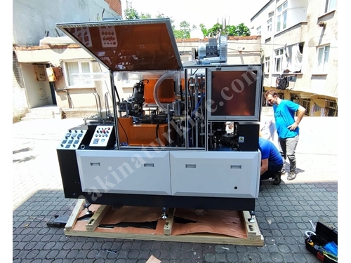 Machine automatique entièrement automatique de gobelets en papier carton à ultrasons 120 pcs / min