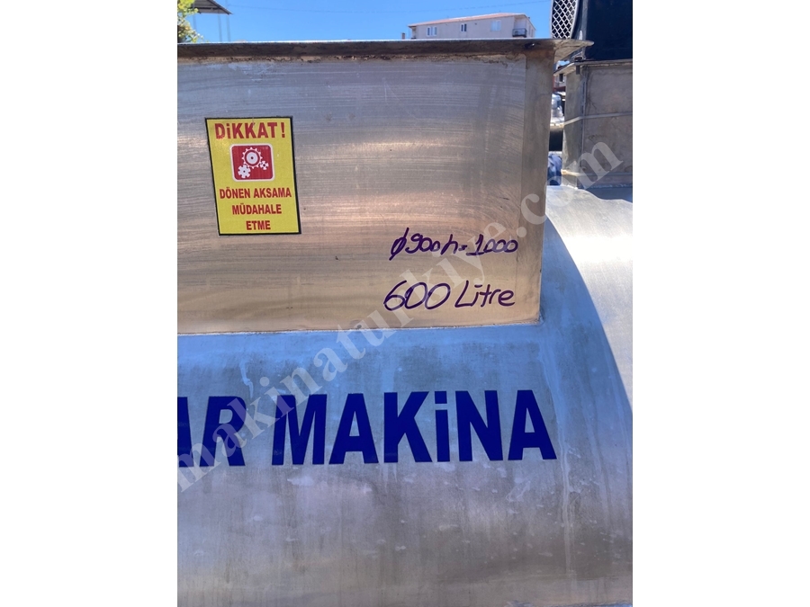 600 Litre Yatay Isıtmalı Sıvı Depolama Ve Karıştırma Mikseri