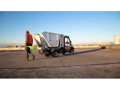 Электрическое гидравлическое самосвальное транспортное средство для перевозки мусора вместимостью 650 кг
