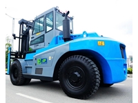 4000 Mm Standard Diesel Forklift - 1