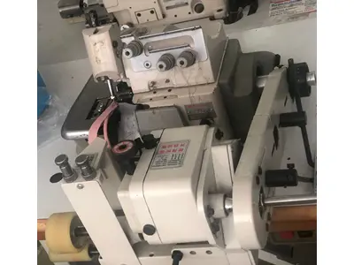 Nähmaschine mit 3-Faden-Overlock und Spaghettiaufsatz