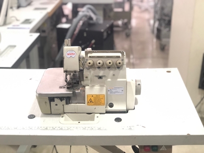 M700 4-Faden-Overlockmaschine - 1