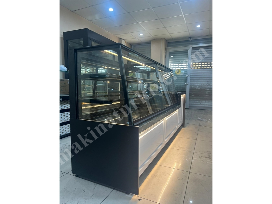 Dijital Termostatlı Börek Tatlı Kuru Yaş Pasta Dolabı