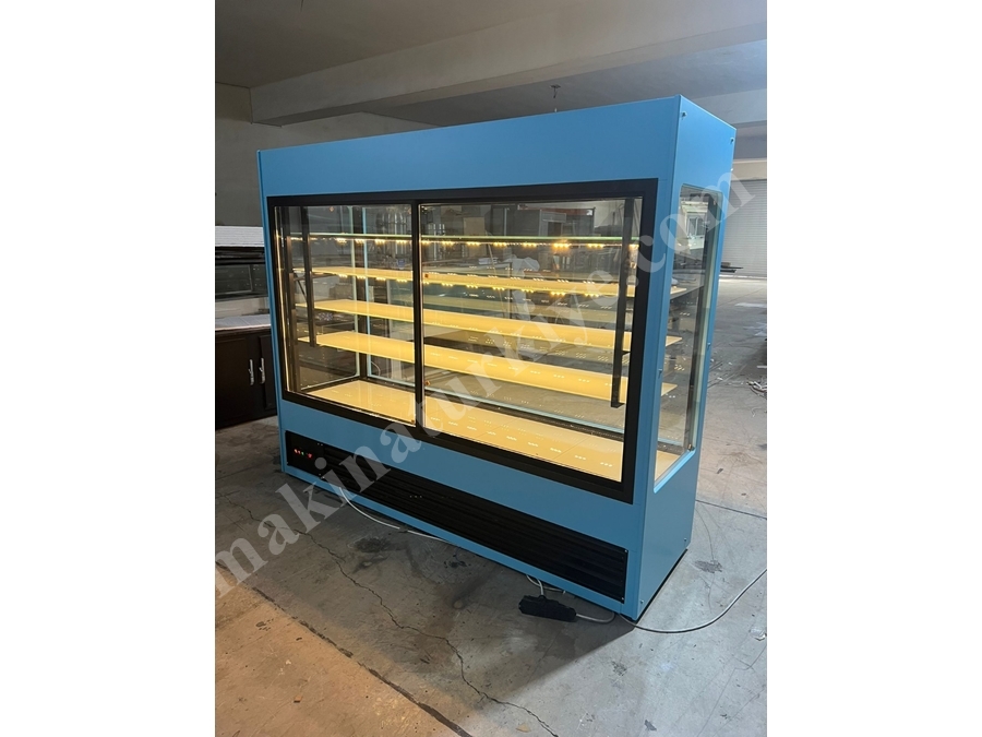 Led Aydınlatmalı Kuru Ve Yaş Pasta Dolabı