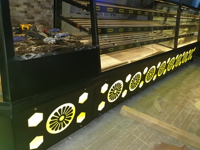 Led Aydınlatmalı Ve Pvc Kaplamalı Fırın Ve Pastahane Dolabı - 1