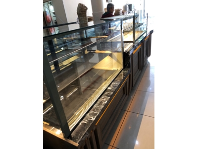 Konditoreischrank für frische Kuchen, Trockenkuchen, Gebäck- und Süßwarenschrank - 2