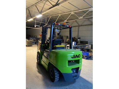 3.5 Ton Lithium Battery Forklift - 2