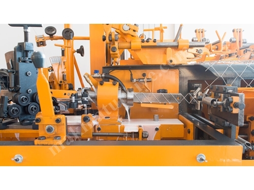 Fully Automatic Cage Wire Helical Weaving Machine