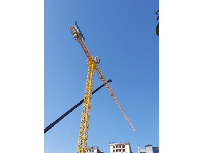 65 Metre (10 Ton) Bomlu Kule Vinç - 1