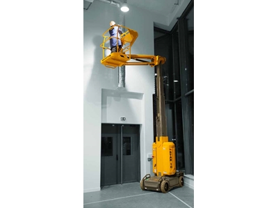 10 Meter (200 kg) Battery Vertical Platform - 0