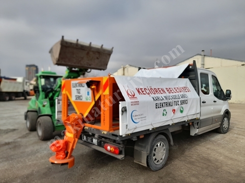 0.5 m³ Electric Salt Spreader Road Maintenance Vehicle