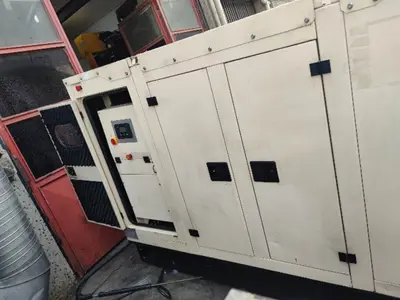 55 кВа дизельный генератор в кабине, снят с банка