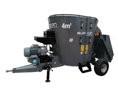 4 m³ Pullable Feed Mixer Machine - 0