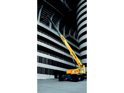 Plateforme télescopique de 42,2 mètres (230 kg) - 0