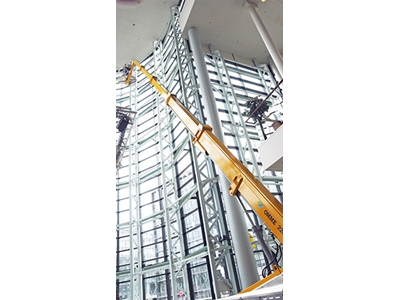 21.8 Meter (200 kg) Personnel Platform - 0