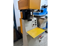 Shoe Sole Grinding and Grooving Machine - 1