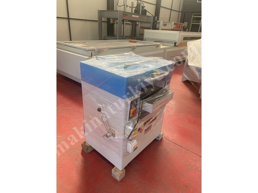 KA 400 Kalınlık Makinası