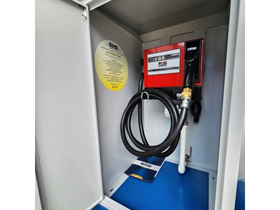Réservoir de carburant de 15 000 litres avec système de débordement à 50 % de capacité - 9