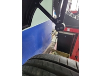 Touch Screen Laser Sonar Tire Balancing Machine - 3