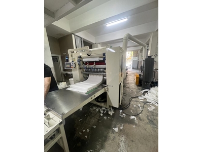 Machine à plier les serviettes en Z à grande vitesse SKM-3L - 0