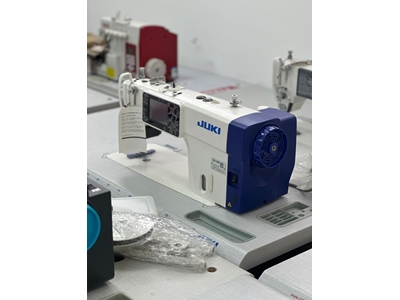 Machine à coudre électronique Ddl-900C - 1