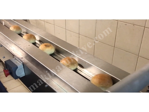 Roll Ekmek Konveyörlü Yatay Ambalaj Paketleme Makinası