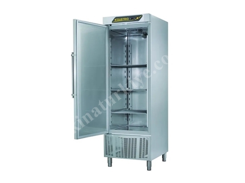 Vertikaler Gastronomie-Kühlraum mit einfacher Tür