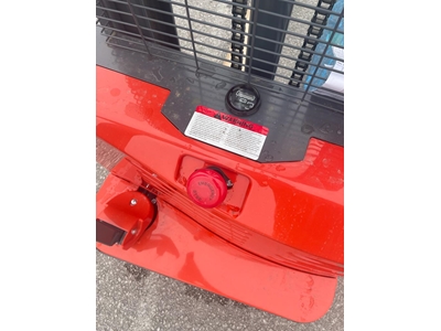 24 V Battery Powered Stacker - 3.5 M Elevator Height - 2
