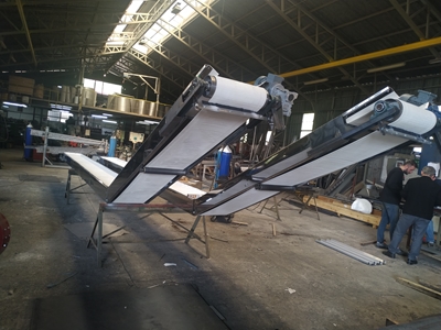 V Type Conveyor with PVC Belt - 1