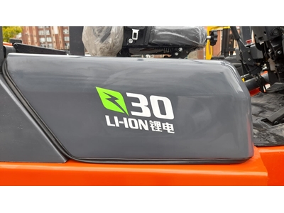 3 Ton 4.80 Triplex Lityum-İon Akülü Forklift - 4