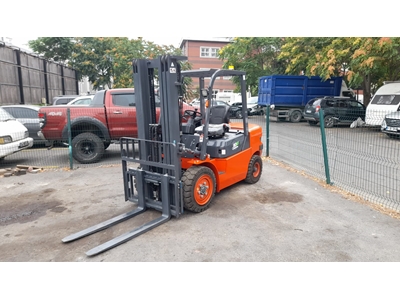 3 Ton 4.80 Triplex Lityum-İon Akülü Forklift - 1