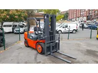 3 Ton 4.80 Triplex Lithium-Ion Battery Forklift