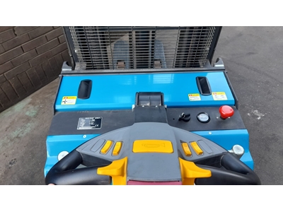 1500 Kg 4800 mm Tripleks Platformlu Akülü İstif Makinası - 21