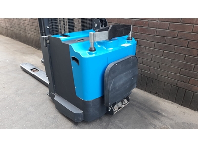 1500 Kg 4800 mm Tripleks Platformlu Akülü İstif Makinası - 6